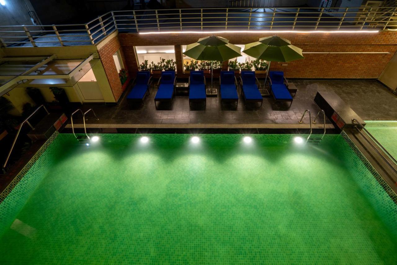 Welcomhotel By Itc Hotels, Racecourse, Coimbatore Exterior foto The pool at the hotel